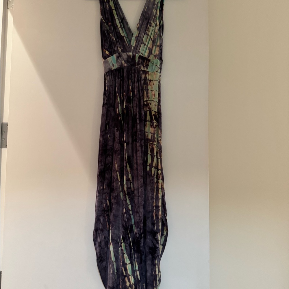 Purple Plunge Neck Ruched Maxi Gown - Picture 5 of 12